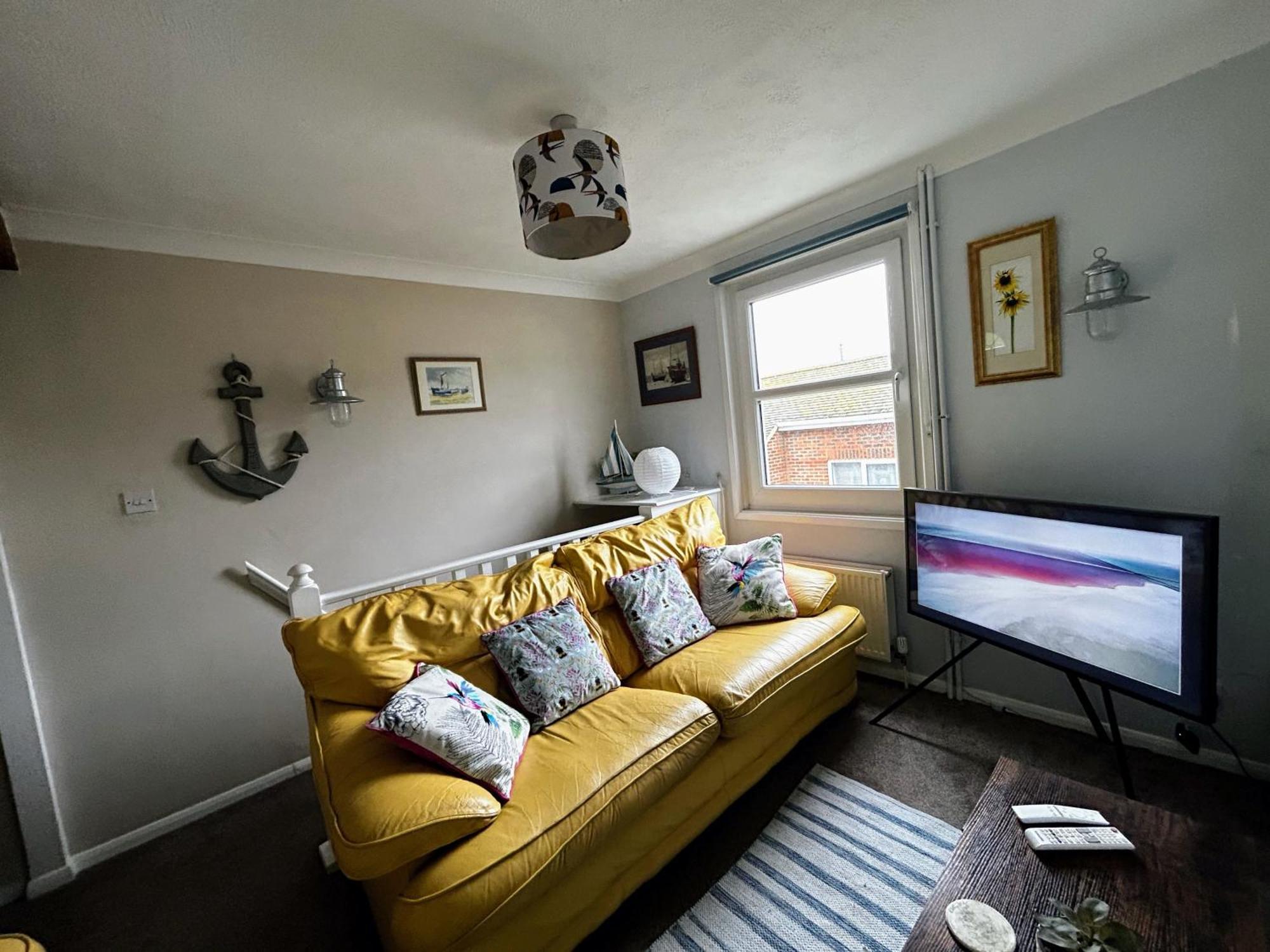 Old Town Tackleway Privileged Sea Views Whole House 3 Beds Vakantiehuis Hastings