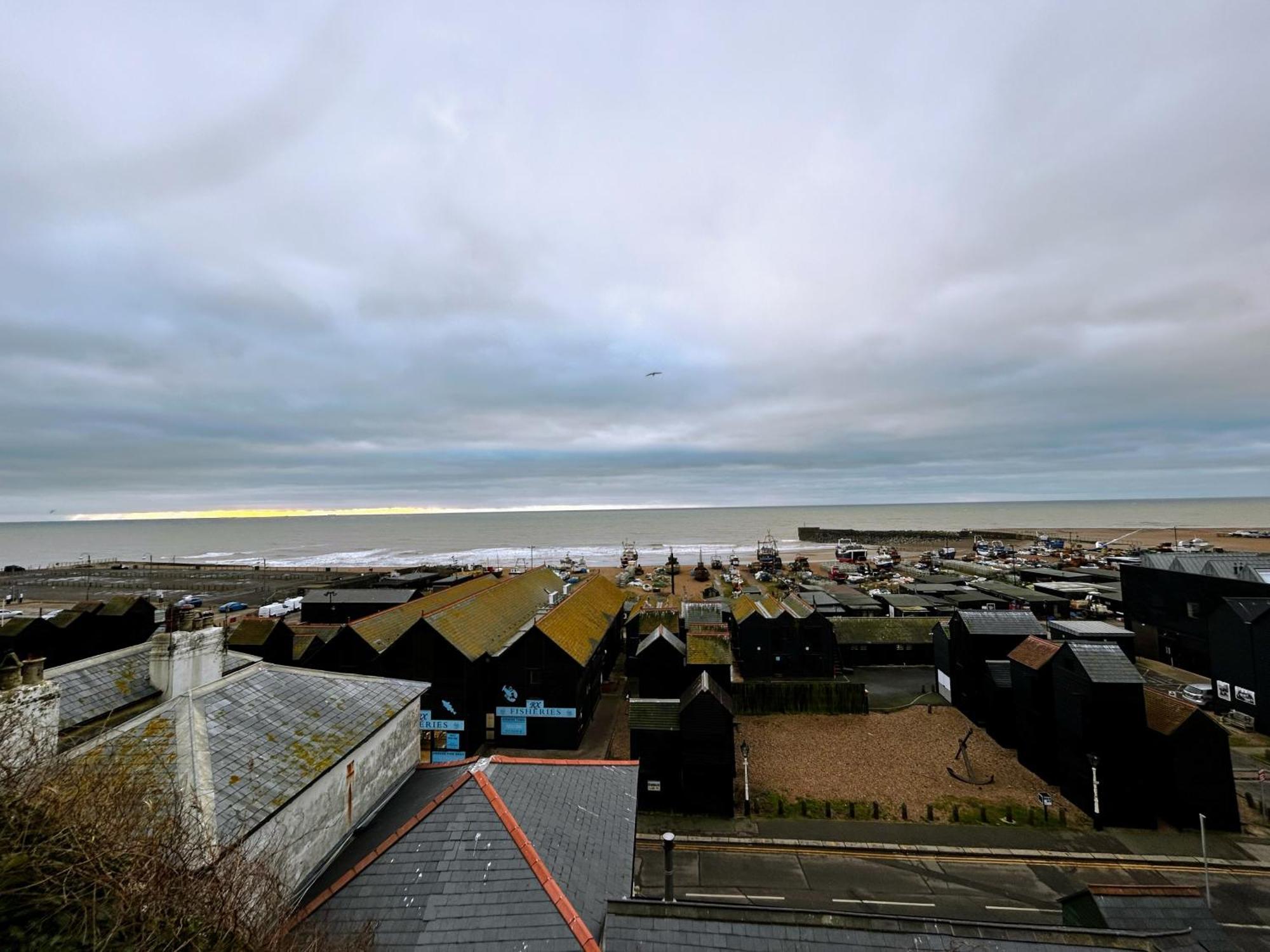 Old Town Tackleway Privileged Sea Views Whole House 3 Beds Vakantiehuis Hastings